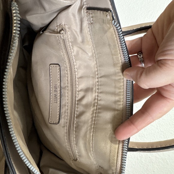 Nine West Aideen Begonia‎ Floral Handbag Structured Faux Leather Satchel DAMAGED - Picture 14 of 16